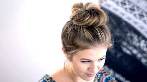 Messy Top Knot For Short Hair Tutorial Youtube Easy Bun Hairstyles Short Hair Tutorial Womens Hairstyles