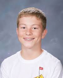 🎉 April Students of the Month! 🎉 🎉 ¡Estudiantes del mes de abril! 🎉  Shoutout to our CMS Bulldogs who went above and beyond this month! From  leading with kindness to showing