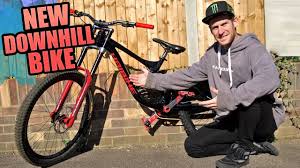 Featuring 27.5, 29, or mixed wheels and a full carbon frame. Building My New Downhill Bike Youtube