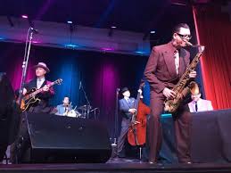 Big Bad Voodoo Daddy 9 Players I Could Only See 4 3 Heads