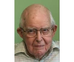 Earl Burnham Obituary (1922