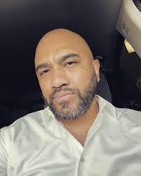 John Hurst (@_johnhurst_) • Instagram photos and videos