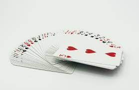 Playing cards may have been invented during the tang dynasty around the 9th century ad as a result of the usage of woodblock printing technology. What Are The Features Of A Standard Deck Of Cards