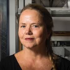 Diane Roehm's Instagram, Twitter & Facebook