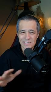 Con el prestigio que la respalda, Rolling Stone se destaca la selección de  los diez mejores canciones de la era discos de la historia.