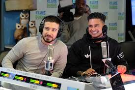 The stories on this web site are by other people. Double Shot At Love The Love Story Of Vinny Guadagnino And Alysse Joyner