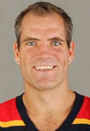 Sean Hill sa vrátil po suspendácii, San Jose a Matt Carle sa dohodli na  spolupráci, na západe vedie Lidstrom