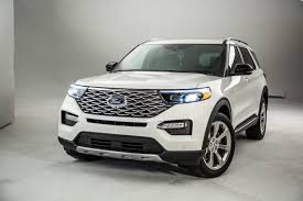 2020 ford explorer vs the chevy traverse honda pilot kia