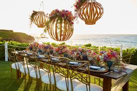 Pin By Brieana Altamura On Wedding Inspo In 2020 Wedding Venues Hawaii Maui Weddings Venues Maui Weddings