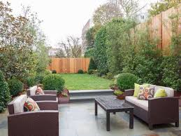 We hope to brighten your day with our colorful, delicious and thoughtful creations. 130 Locust Street San Francisco Ca Trulia Patio Inspiration Garden Bed Layout Patio Design