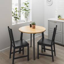Gamlared Table Light Antique Stain Black Stained 33 1 2 En 2020 Avec Images Petite Table A Manger Petite Salle