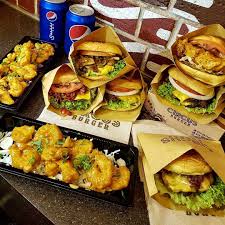 مطعم برجر سيرك Circus Burger الأسعار المنيو الموقع افضل المطاعم السعودية