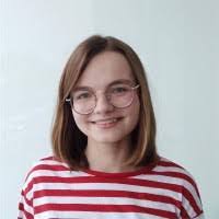 Julie Klos's Instagram, Twitter & Facebook