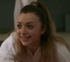 Nancy Wheeler temporada 1 vs Tory Nichols temporada 2 : r/StrangerThings