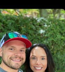 Sam Isenberg's Instagram, Twitter & Facebook