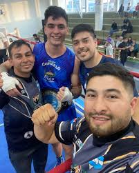 BOXEO- Histórico: La Rioja coronó como campeones Nacionales a sus tres  representantes Diego Nieto en 49 kg, Leonel Pacheco en 69 y Benjamín  Escudero en 81, ganaron sus finales en Santa Cruz.