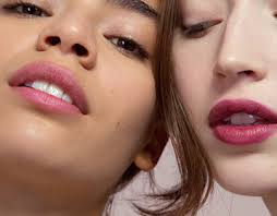 GLOSSIER Makeup Projects :: Photos, videos, logos, illustrations and  branding :: Behance