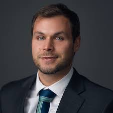 Daniel Slack's Instagram, Twitter & Facebook