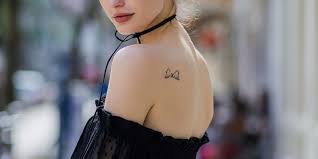 When it comes to masking a tattoo for a short period of time, having the right makeup products on hand is key. The Best Tattoo Cover Up Makeup Full Coverage Foundation And Concealer For Tattoos