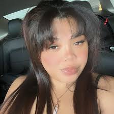 Looking for stylist that specializes in natural hair hairstyles for AAW...