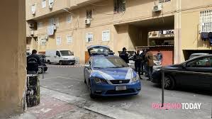 Utilissima per sapere cosa succede in città, per organizzare un fine. C E Un Sospettato Per La Sparatoria Allo Zen La Vittima Lotta Per La Vita In Ospedale