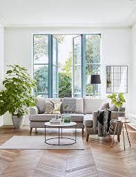 Marks and spencer sonoma collection oak coffee table with glass shelf in excellent condition. Farley Round Coffee Table M S