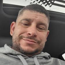 Are there barbers in Linton, Indiana that work with people with autism?