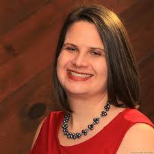 Maggie Elder's Instagram, Twitter & Facebook