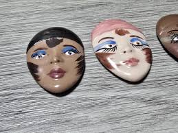 1960s Vintage African Art Deco Hand Painted Bisque Ceramic Brooch Pin Lot  of 5