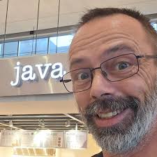 20 years ago, Police Officer Kirth Buckley began his career with the New  York City Police Department. ‪Today he walked out of our precinct for the  final time & it was quite‬