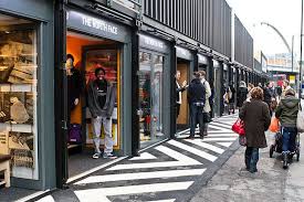 Boxpark London S First Pop Up Shipping Container Mall Opens In Shoreditch Containergebaude Container Architektur Frachtcontainer Hauser