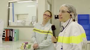 Dans Les Coulisses De C Est Qui Le Patron Verification Du Beurre Bio Youtube