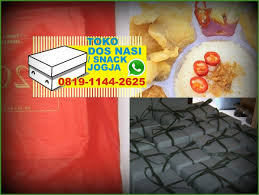 Harga yang tertera tidak mengikat, karena harga bisa turun ataupun naik tergantung dari harga kertas produksi. Box Nasi Jogja O819 1144 2625 Whatsapp Kardus Nasi Bento