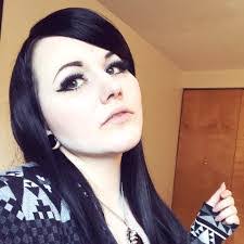 Selina Schultz's Instagram, Twitter & Facebook