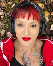 Am I serving Pilates Princess? (stealing my friend Matthew F Geren pose and  Machine) You gotta check out my friend Sarah Arp's gym Elev8 Fitness it's  so fun I love all the