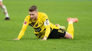 Maybe you would like to learn more about one of these? Borussia Dortmund Unterliegt Vfb Stuttgart Ein Schwarzer Tag Der Spiegel