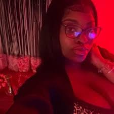 Imani Monet (@divamoss_)