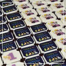 First Birthday Return Gifts For Adults Unique Birthday Invitations Uniquebirthdayinvitations Birthday Return Gifts Birthday Invitations Unique Birthday Invitations