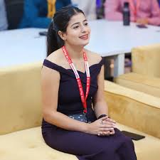 Be your own kind of beautiful❤️💫 . . #post #instagram #explorepage #fyp