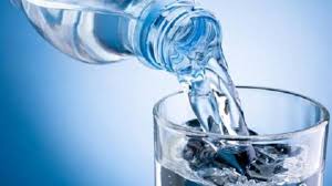 Ciri air putih yang menyehatkan: Yuk Biasakan Konsumsi Minuman Sehat