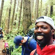 Urban exploration spots and team-ups