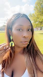 Trish Howell (@love__trish) • Instagram photos and videos