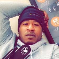 Im going do a 10 yr prison stint in a couple of weeks. So naw. Ion rap no  mo. Im just living the gangsta shit instead of rapping bout it. Did 5