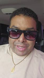 Ecuador, Quininde, nos vemos la semana que viene en nuestro concierto.  Gracias le doy a dios por la oportunidad de volver. Ecuador, nos vemos  pronto. Barbaro Fines y su Mayimbe.