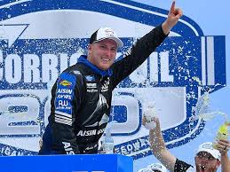 How tall is zach hill? at the moment, 30.01.2020, we have next information/answer: Austin Hill Scores Second Nascar Truck Win At Michigan Accesswdun Com