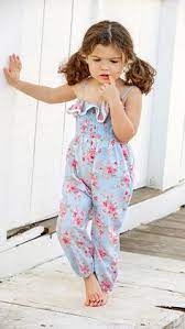 Chaque enfant rêve de visiter l'univers fantastique où vivent ces merveilleuses créatures. 19 Idees De Combinaison Fille En 2021 Tenues Enfants Vetements Filles Patron Robe Fillette