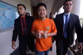 Tersedia informasi tentang perkara yang pada mahkamah agung republik indonesia dan untuk dapat menggunakan layanan ini anda wajib menyetujui disclaimer perlu dicatat bahwa, dalam kaitannya dengan perkara, informasi yang tampil bukanlah catatan resmi mahkamah agung republik indonesia. Adam Rosly Didakwa Di Mahkamah Kerana Beri Kenyataan Dan Dokumen Palsu