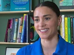 Eliza Conner's Instagram, Twitter & Facebook