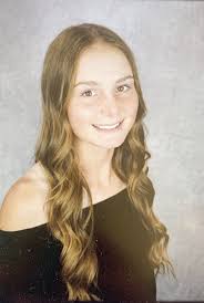 Macomb High School Valedictorian Arie Hazell