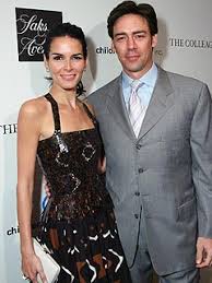 His marriage to actress angie harmon is well known due to his unusual and public proposal. Angie Harmon Daughters Have Jason Sehorn Whipped People Com